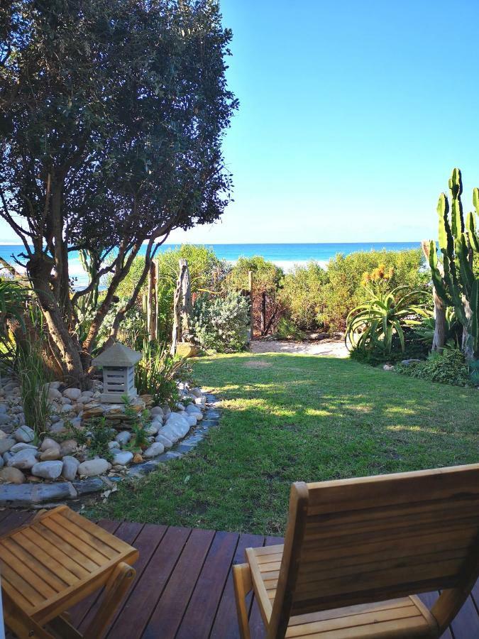 Beach Front Jeffreys Bay Exteriör bild